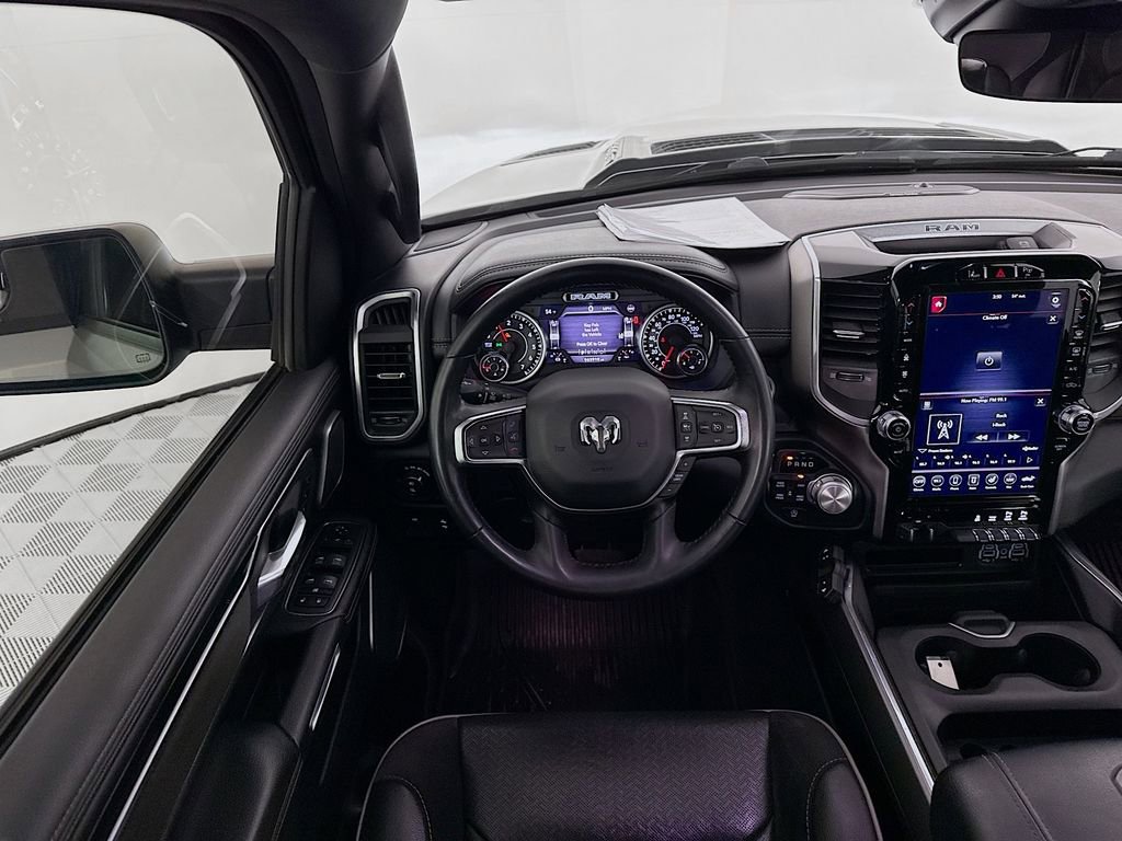 Used 2020 RAM 1500 Laramie image 17