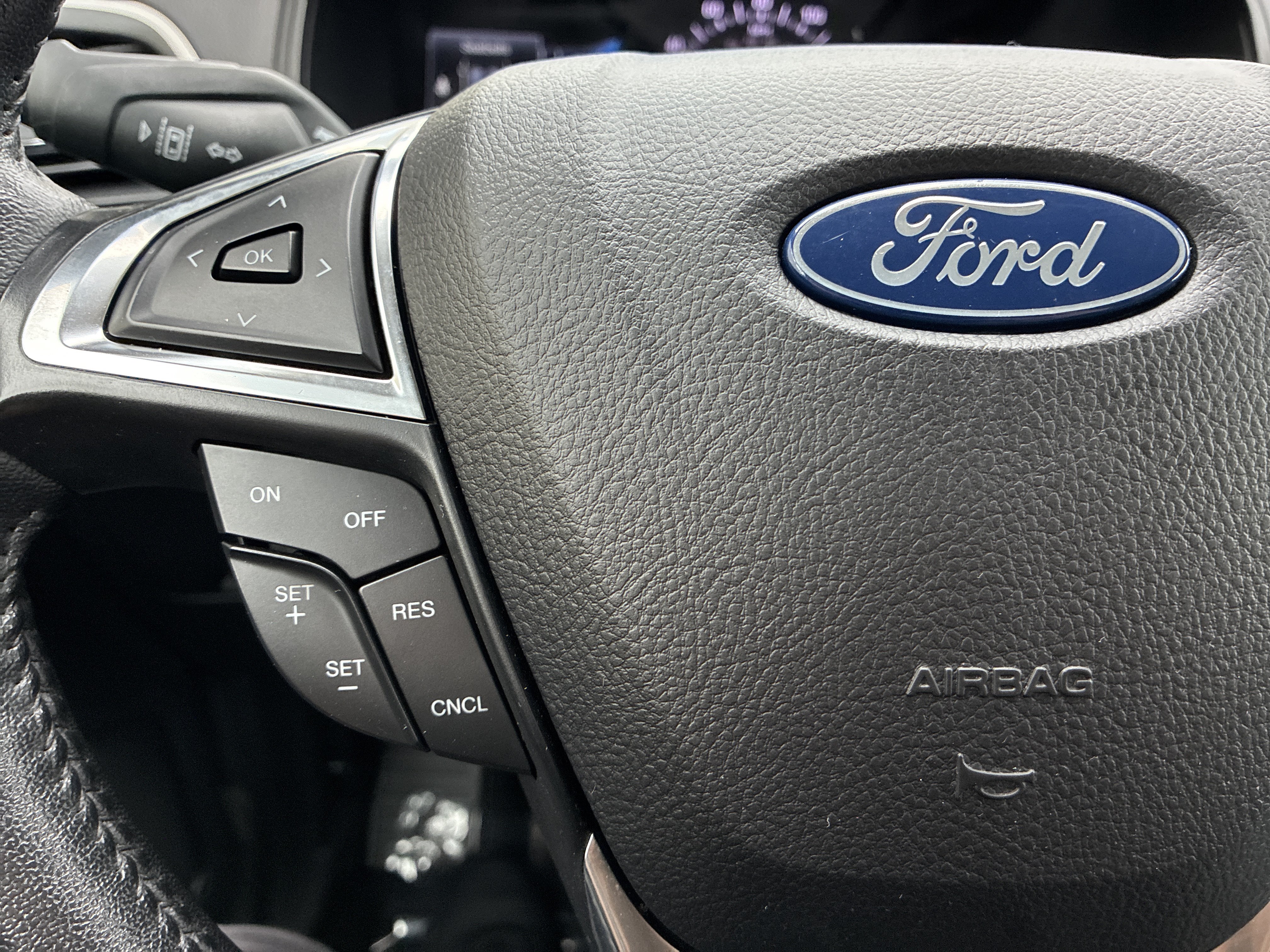 Used 2024 Ford Edge SEL AWD/4WD image 21