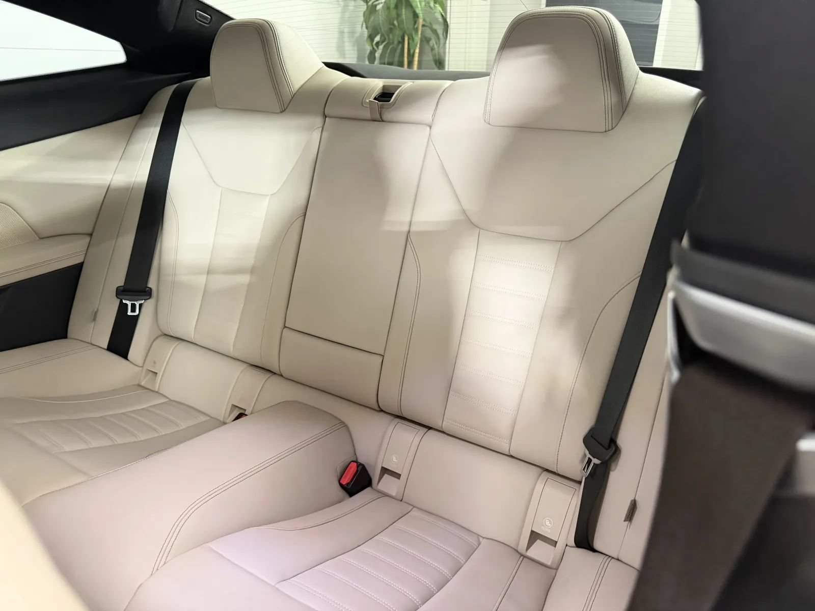 Used 2021 BMW 430i Coupe w/ Premium Package RWD image 31