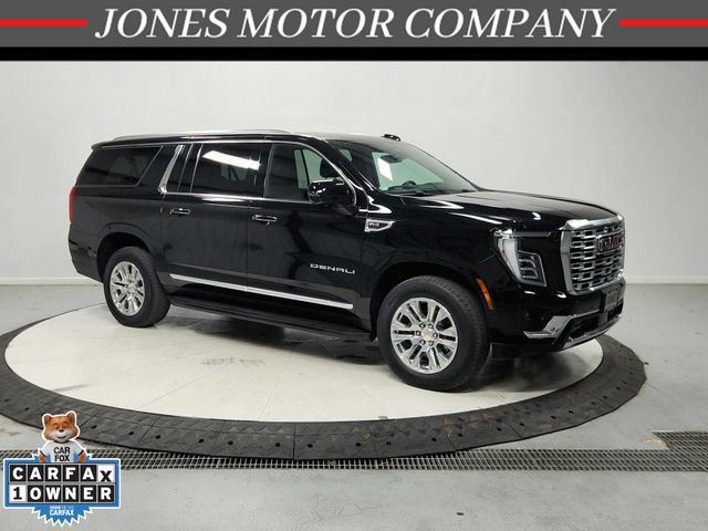 Used 2025 GMC Yukon XL Denali AWD/4WD image 1