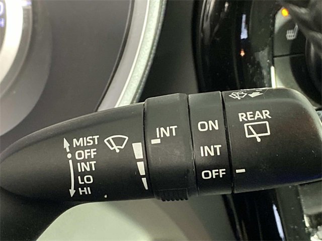 Used 2024 Toyota Highlander XLE image 21