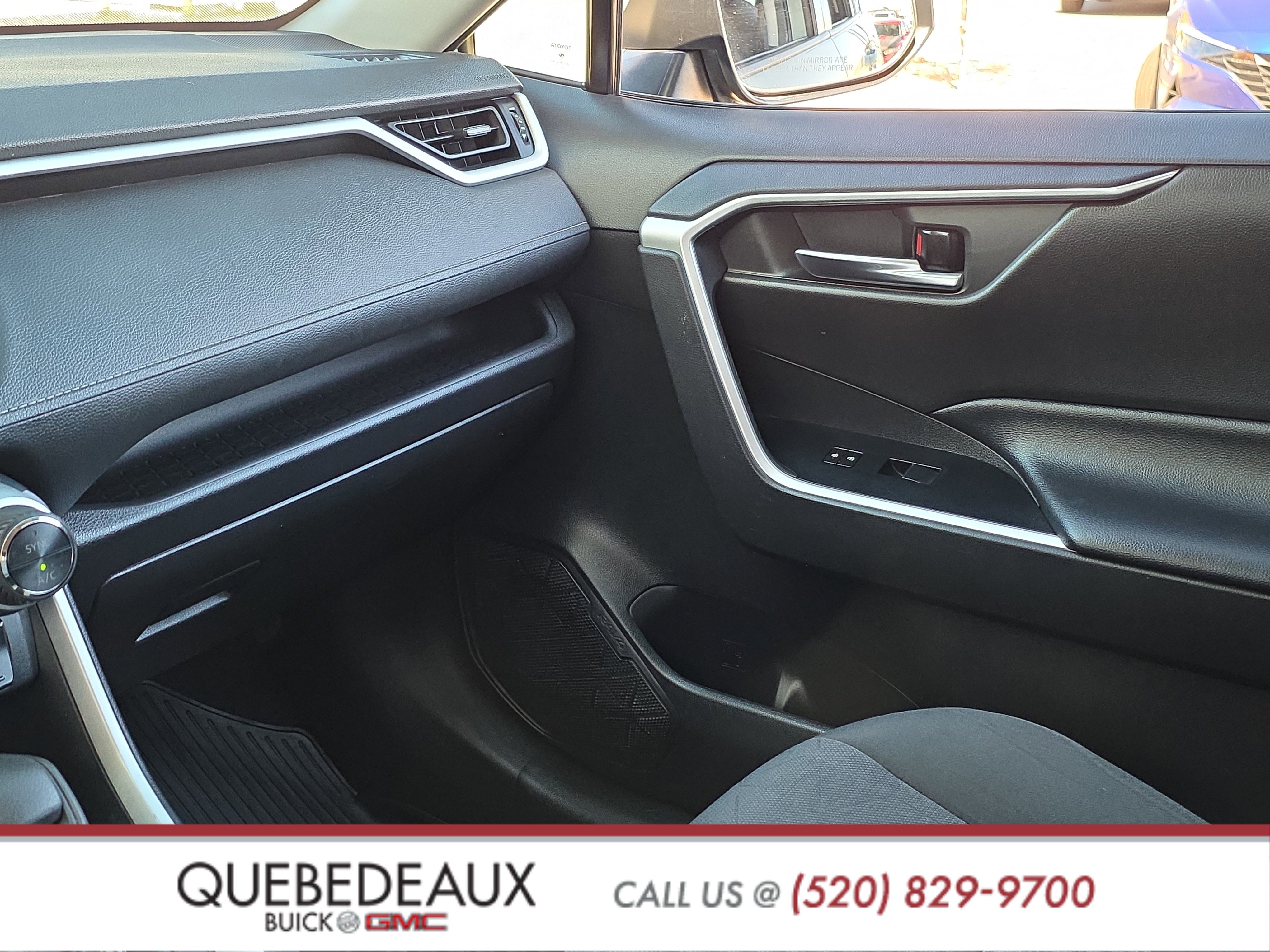 Used 2021 Toyota RAV4 XLE image 24