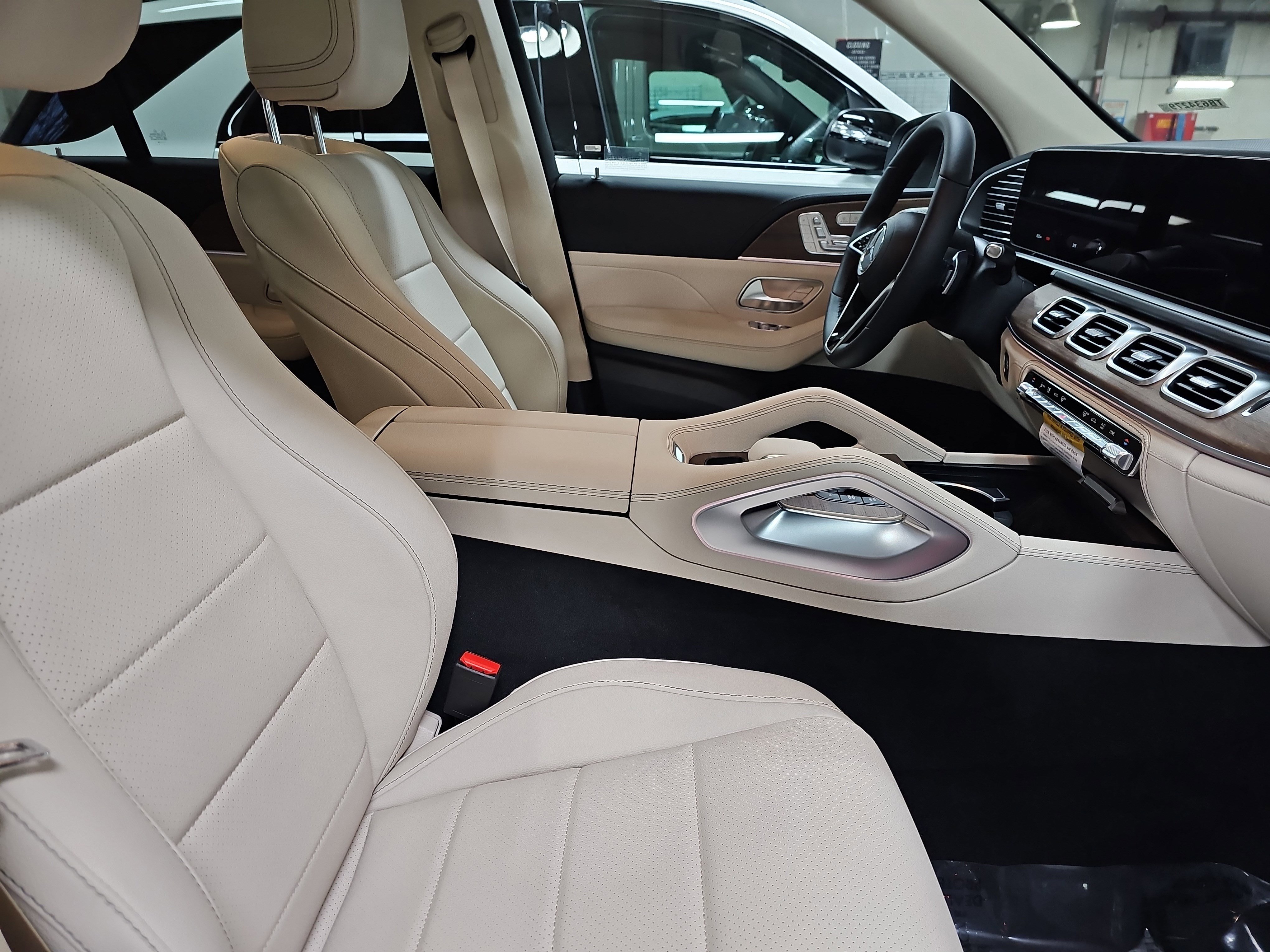 New 2026 Mercedes-Benz GLE 450 4MATIC image 10