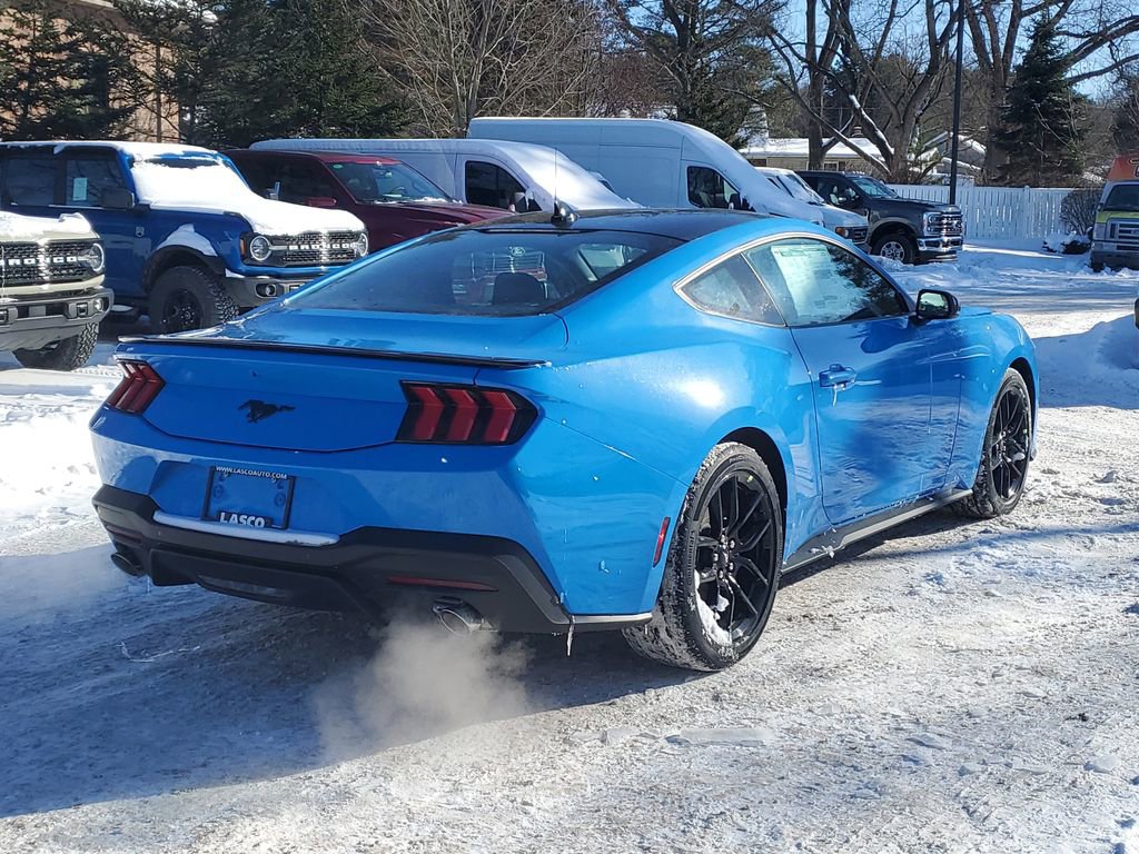 New 2026 Ford Mustang Coupe video 4
