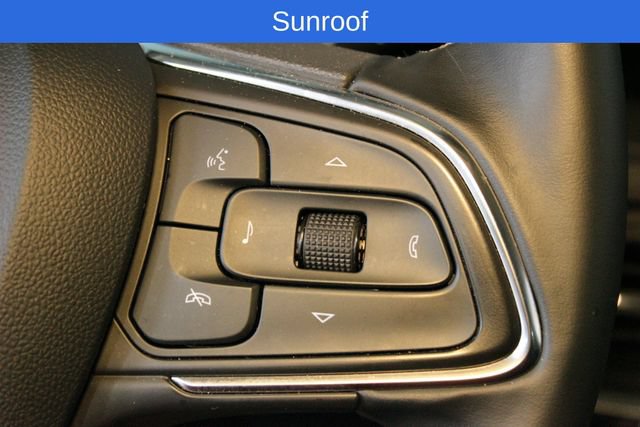 Used 2025 Buick Encore GX Avenir w/ Avenir Technology Package AWD/4WD image 23