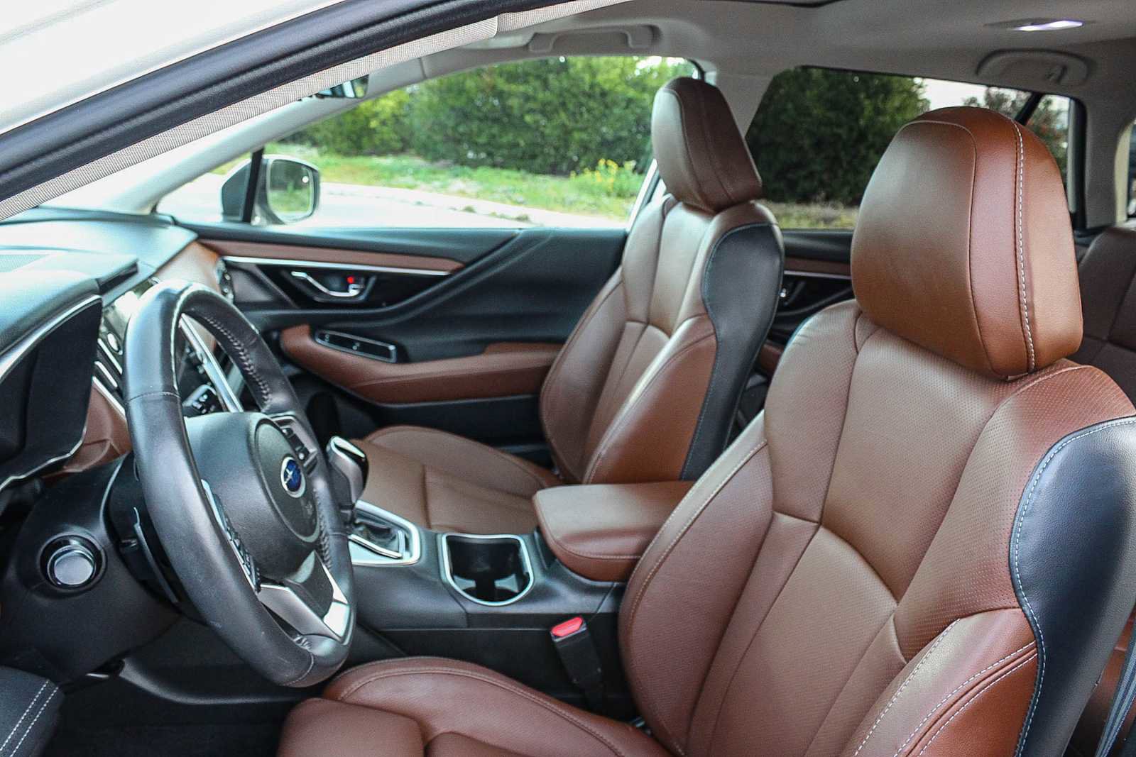 Used 2023 Subaru Outback Touring XT image 15