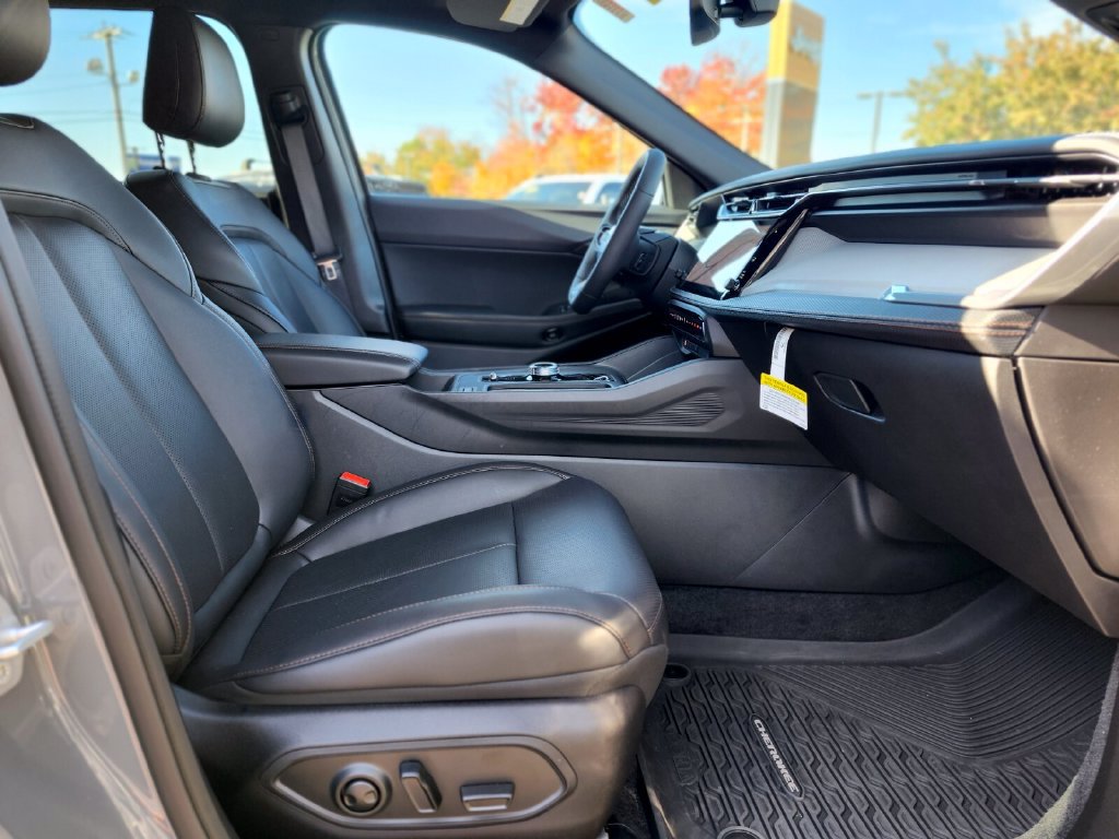 Used 2026 Jeep Cherokee Limited AWD/4WD image 11