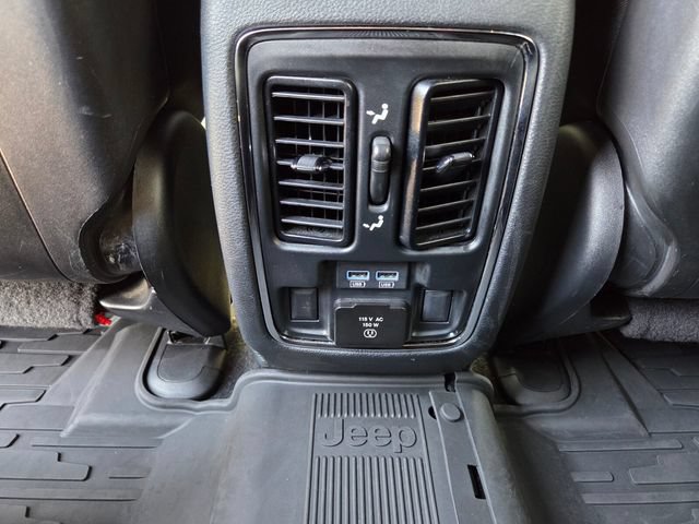 Certified 2020 Jeep Grand Cherokee Limited AWD/4WD image 16