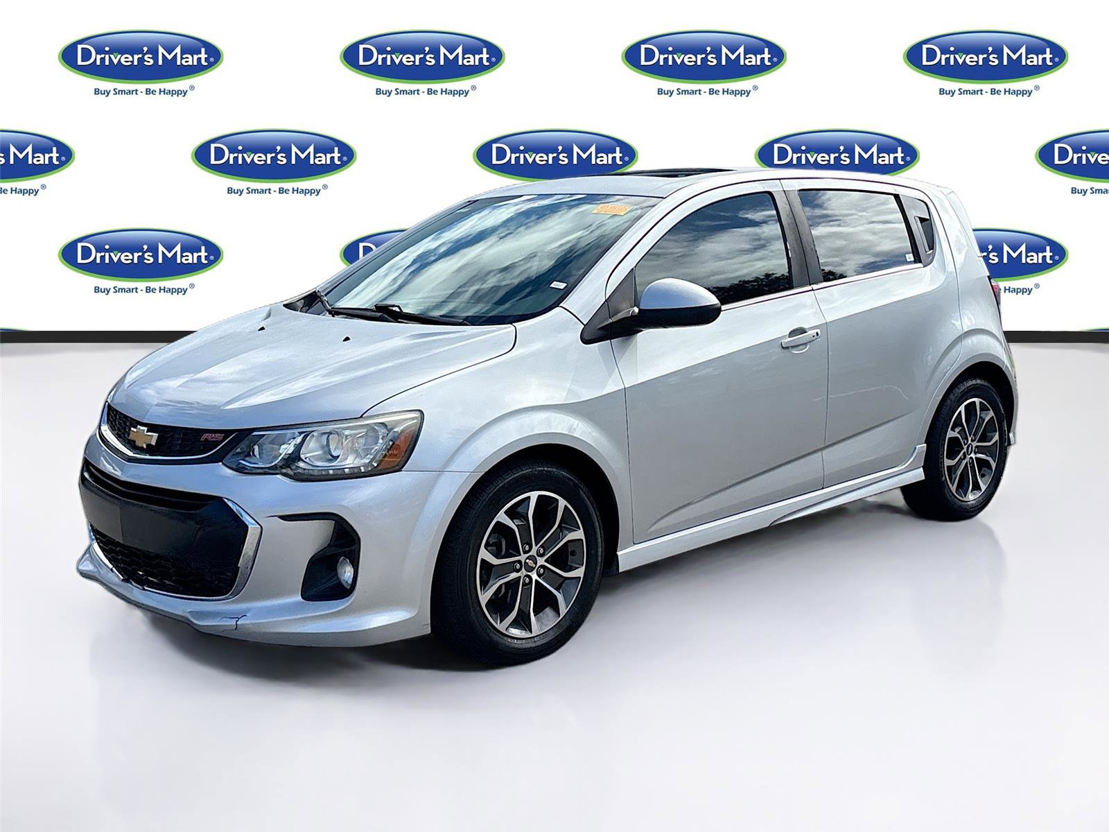 Used 2017 Chevrolet Sonic LT w/ Fun and Sun Package image 33