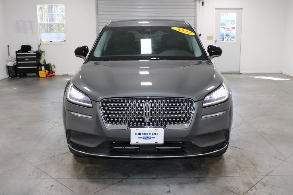 Used 2022 Lincoln Corsair Standard w/ Equipment Group 101A image 3