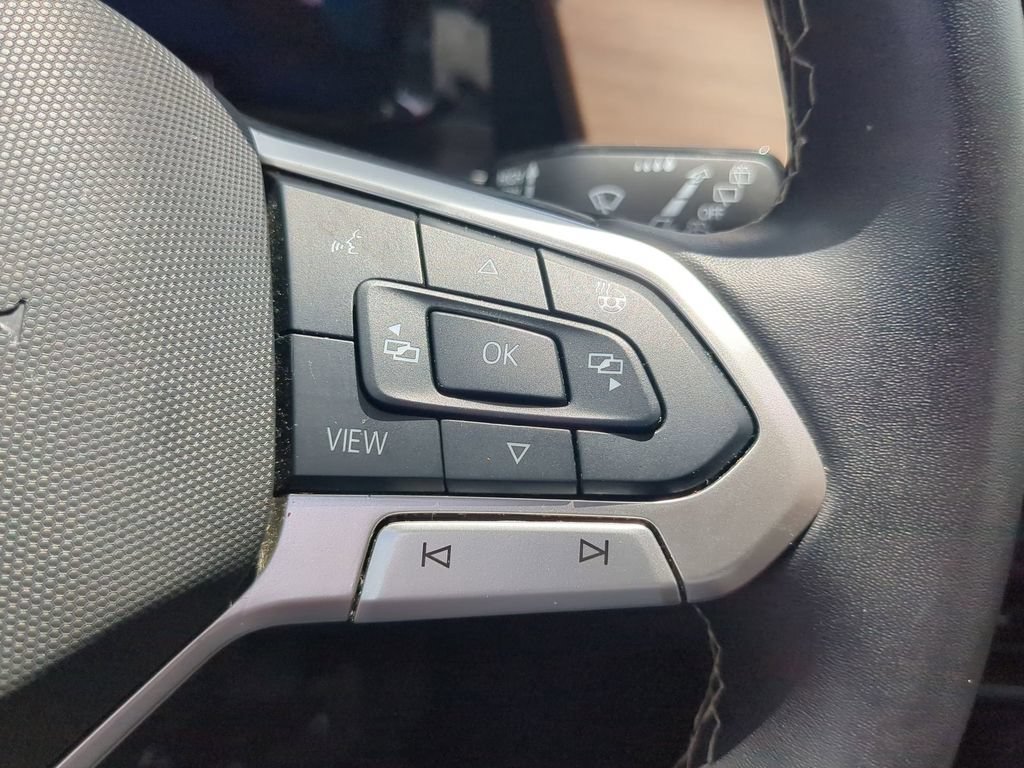 Used 2024 Volkswagen Atlas SE AWD/4WD image 29