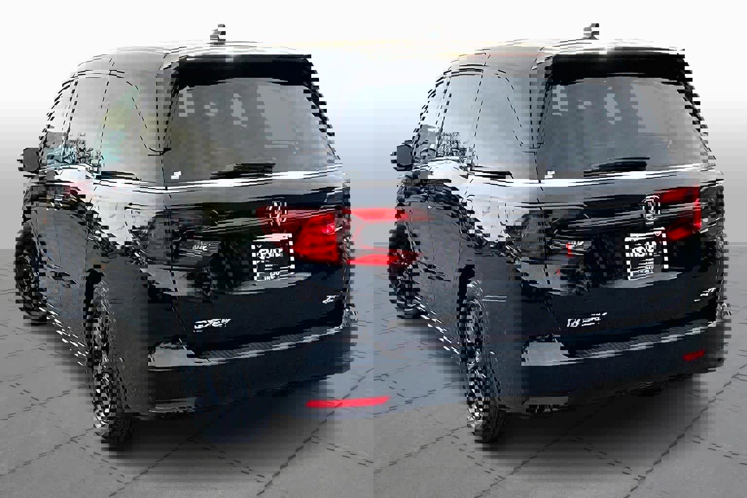 Used 2024 Honda Odyssey Sport image 11