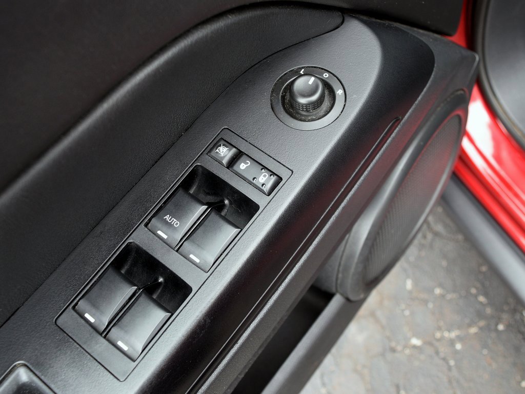 Used 2015 Jeep Patriot Latitude image 22