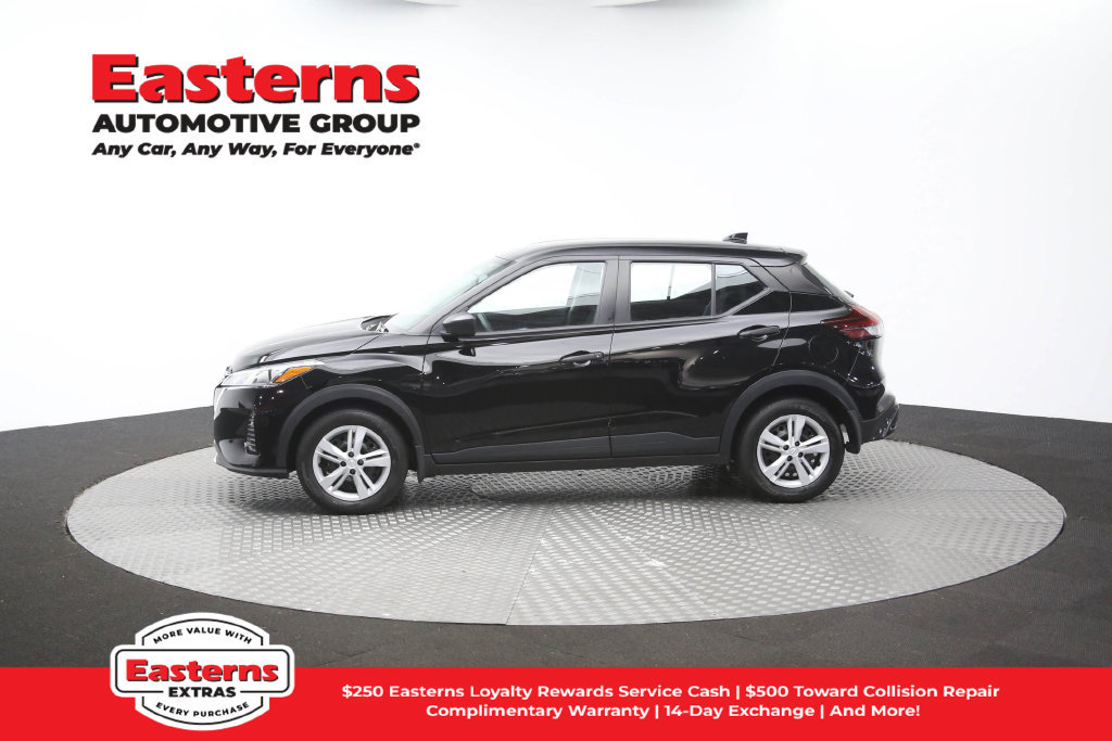 Used 2024 Nissan Kicks S FWD image 59