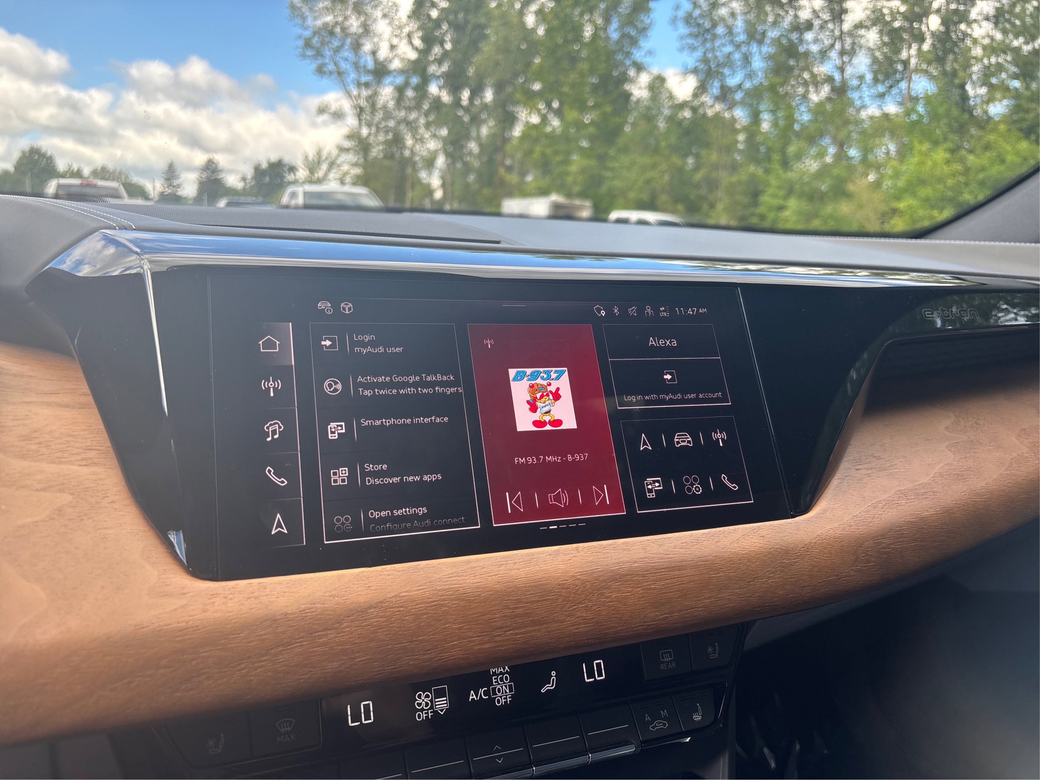 Used 2024 Audi e-tron GT Premium Plus image 55