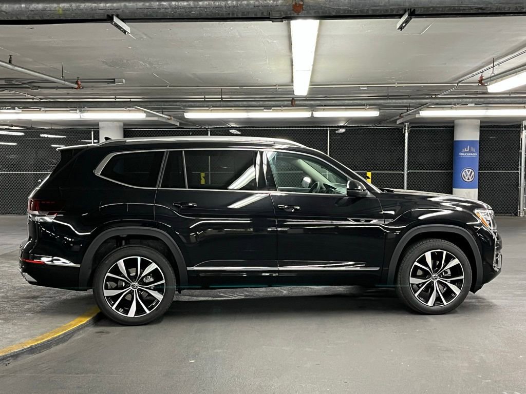New 2026 Volkswagen Atlas SEL Premium R-Line image 41