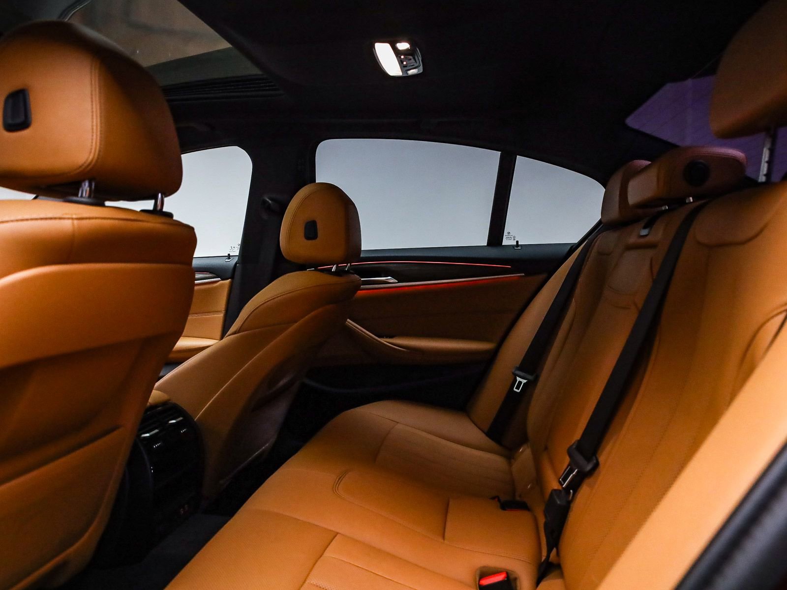 Certified 2023 BMW 540i w/ M Sport Package image 20