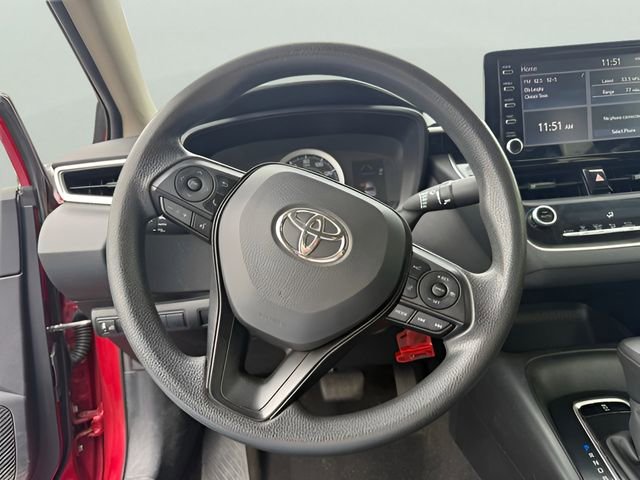 Used 2020 Toyota Corolla LE FWD image 11