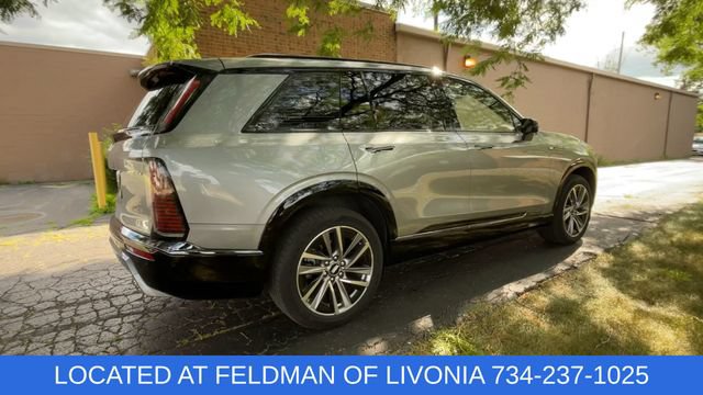 Used 2026 Cadillac Vistiq Sport w/ LPO, Floor Liner Package AWD/4WD image 8