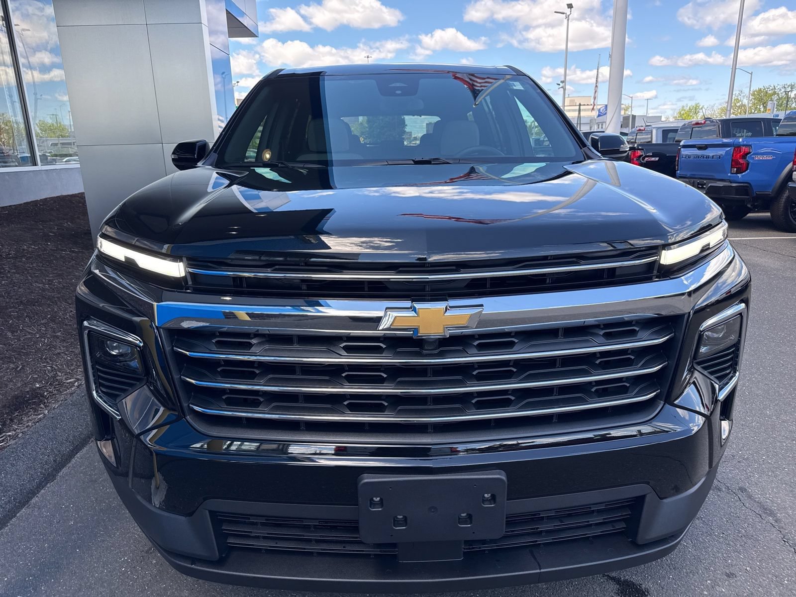 New 2026 Chevrolet Traverse LT AWD/4WD image 3