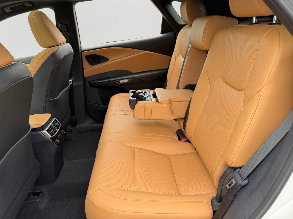 Certified 2026 Lexus RX 350 Premium Plus w/ Convenience Package FWD image 11