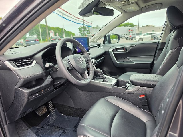 Used 2024 Toyota RAV4 XLE Premium w/ Weather Package AWD/4WD image 20