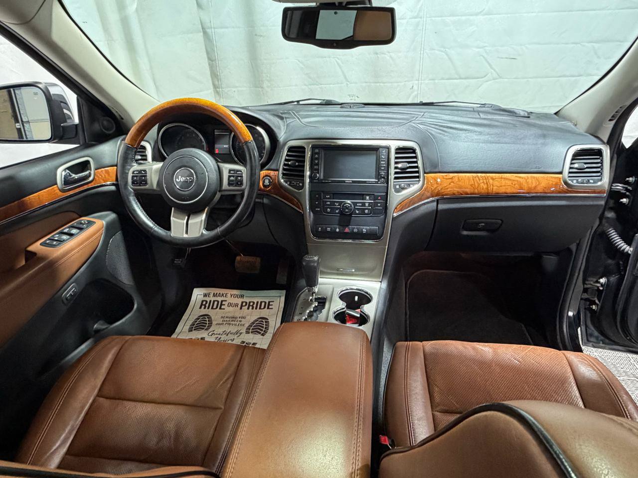 Used 2012 Jeep Grand Cherokee Overland AWD/4WD image 14