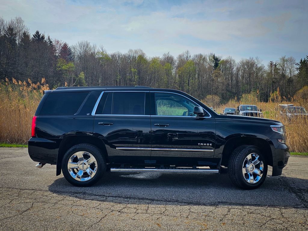Used 2017 Chevrolet Tahoe LT w/ LT Signature Package AWD/4WD image 2