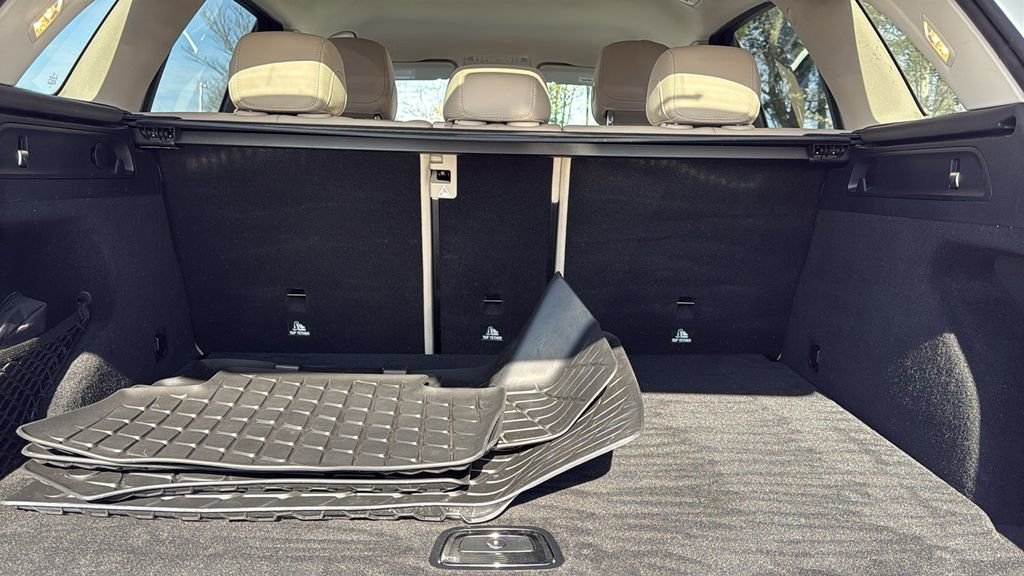 Certified 2022 Mercedes-Benz GLC 300 4MATIC image 19
