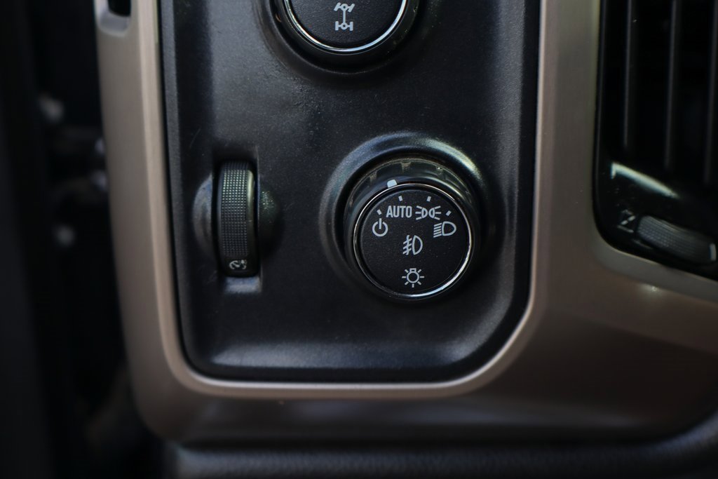 Used 2016 GMC Sierra 2500 Denali w/ Duramax Plus Package image 24