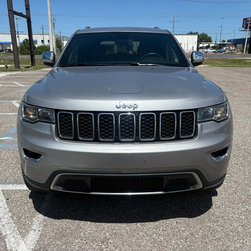 Used 2019 Jeep Grand Cherokee Limited AWD/4WD image 8