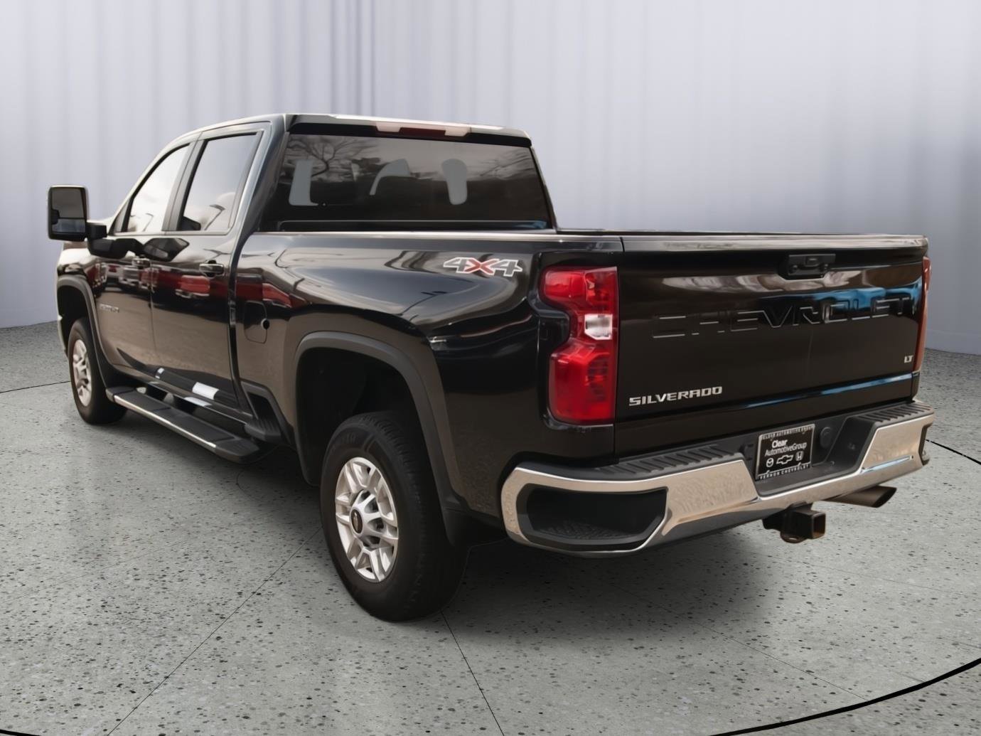 Used 2025 Chevrolet Silverado 2500 LT w/ Convenience Package image 19