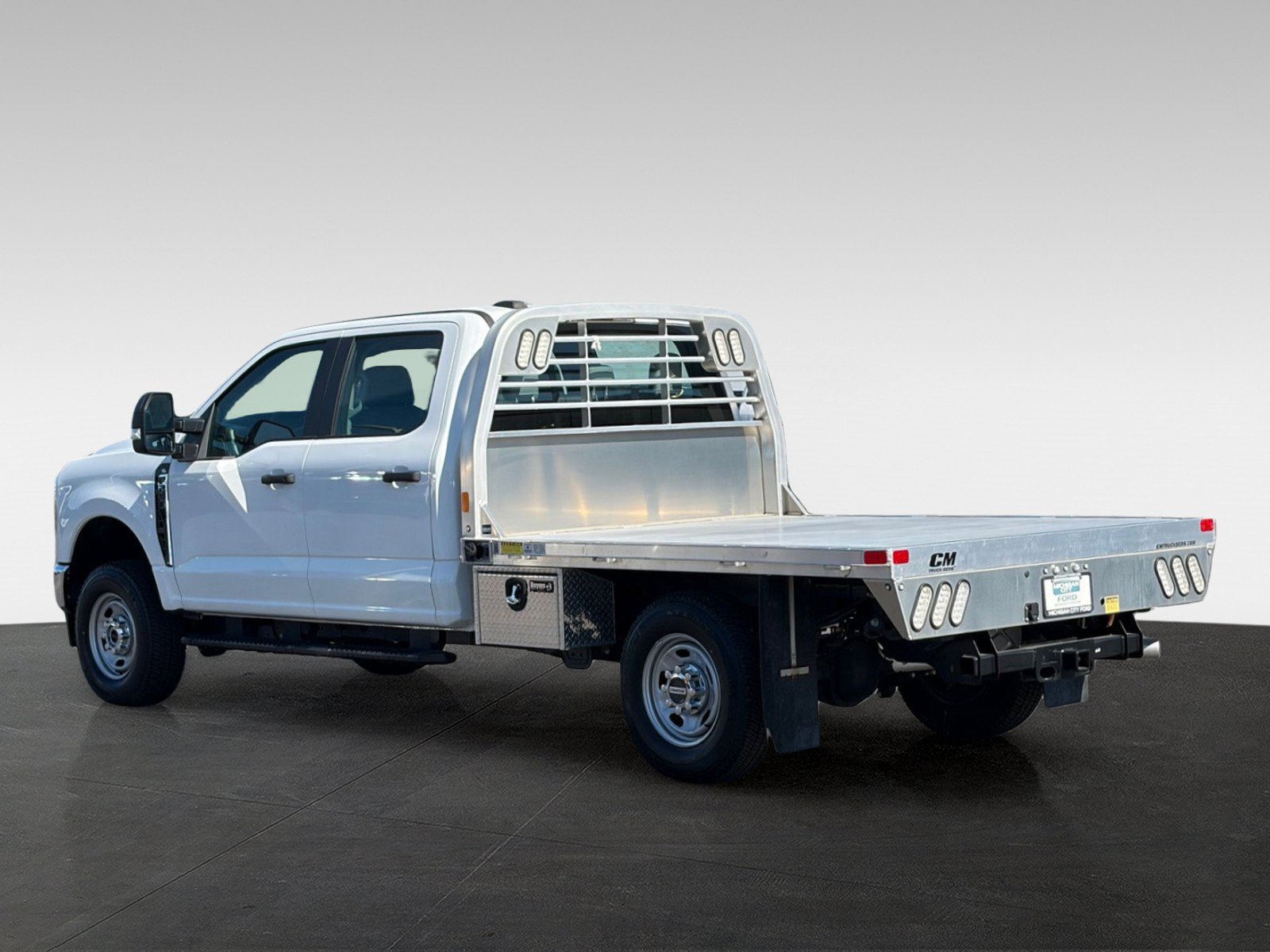 Used 2023 Ford F250 XL w/ Snow Plow Prep Package AWD/4WD image 7