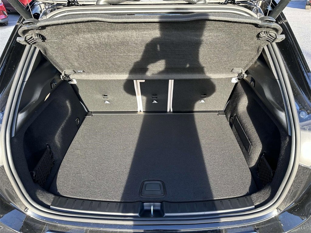 New 2025 Mercedes-Benz GLA 250 image 9