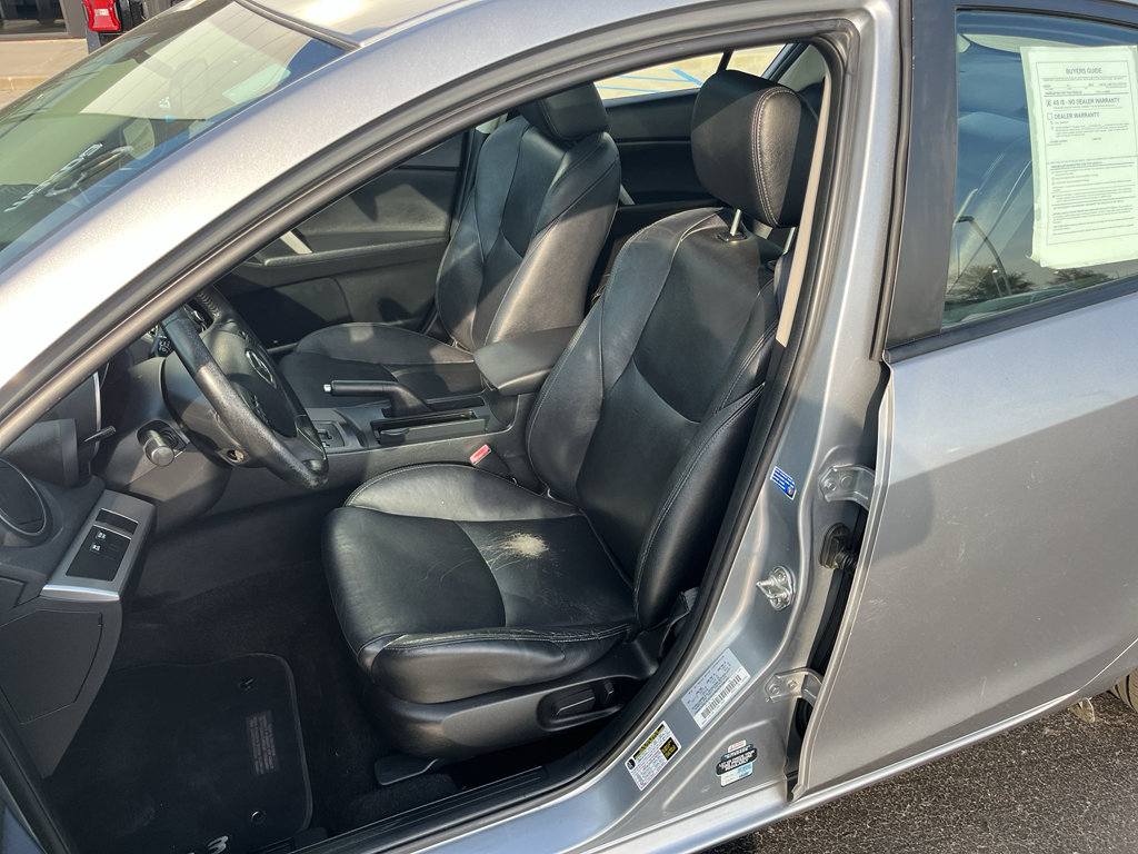 Used 2013 MAZDA MAZDA3 i Grand Touring image 23