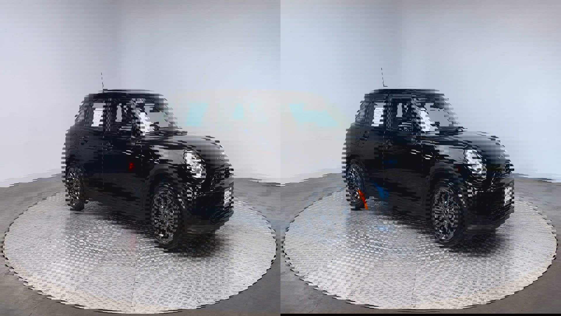 Certified 2025 MINI Cooper S image 2