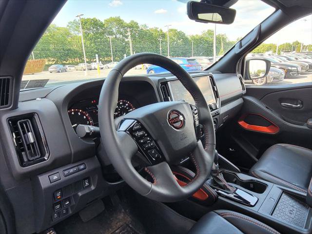 Used 2025 Nissan Frontier PRO-4X w/ Pro Premium Package AWD/4WD image 18