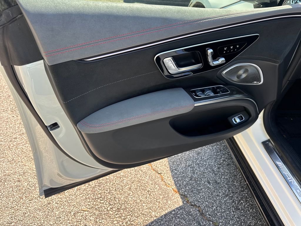 Used 2022 Mercedes-Benz EQS AMG 4MATIC image 10