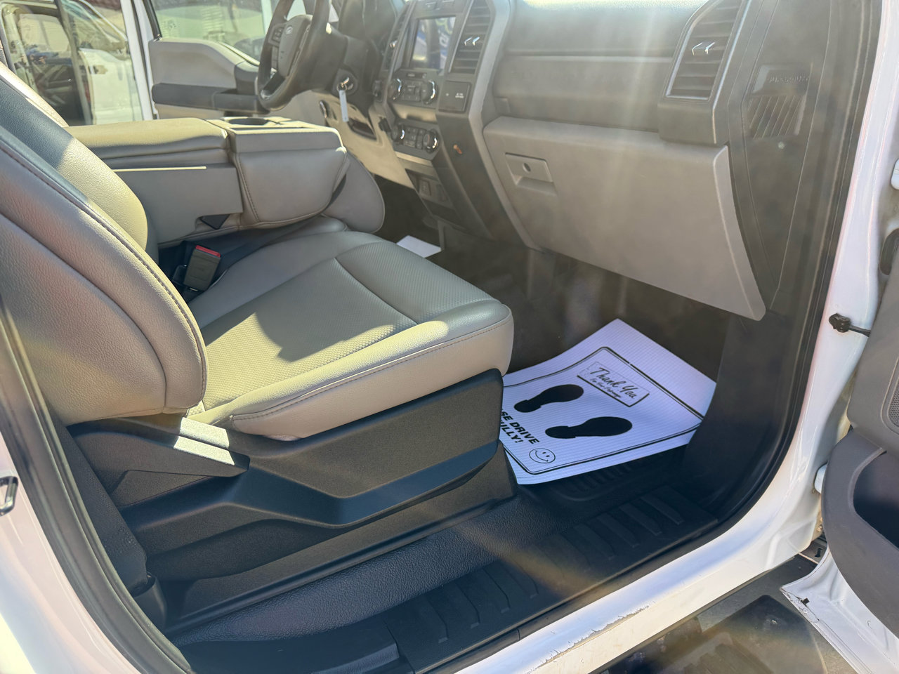 Used 2021 Ford F250 XL w/ Power Equipment Group image 15