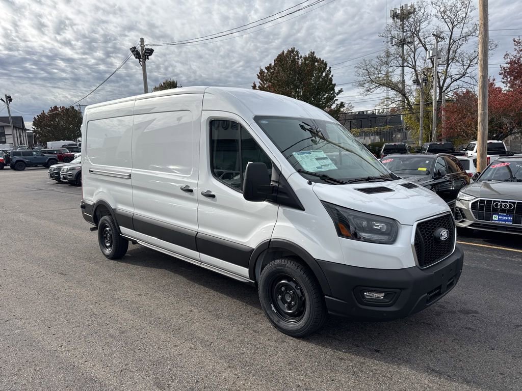 New 2026 Ford Transit 250 148 Medium Roof w/ Exterior Upgrade Package RWD image 31