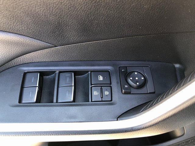 Used 2025 Toyota RAV4 XLE image 12