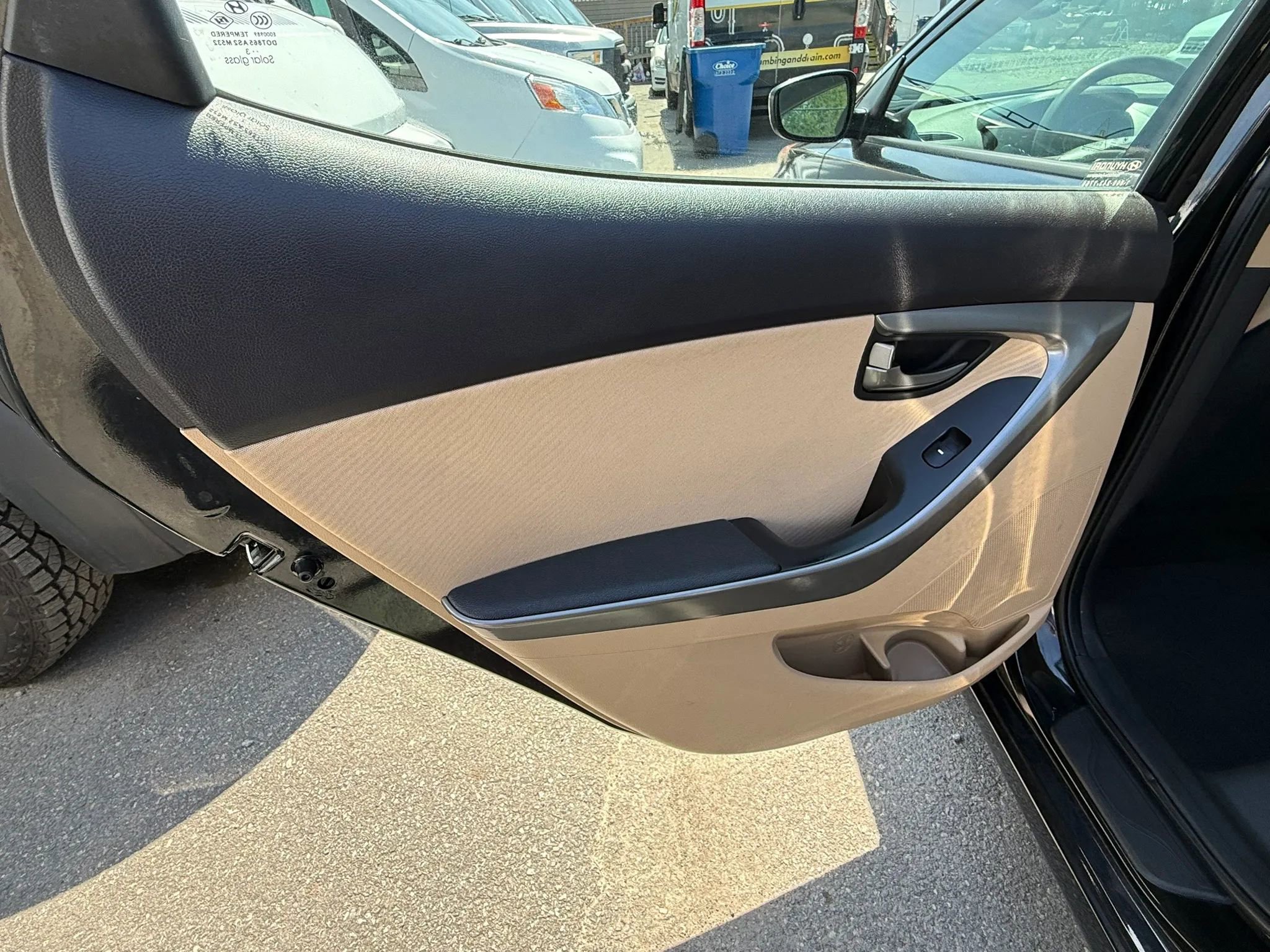 Used 2013 Hyundai Elantra GLS w/ Preferred Pkg FWD image 26