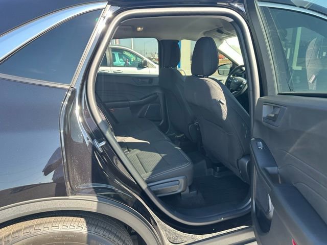 Used 2024 Ford Escape Active w/ Cold Weather Package image 17