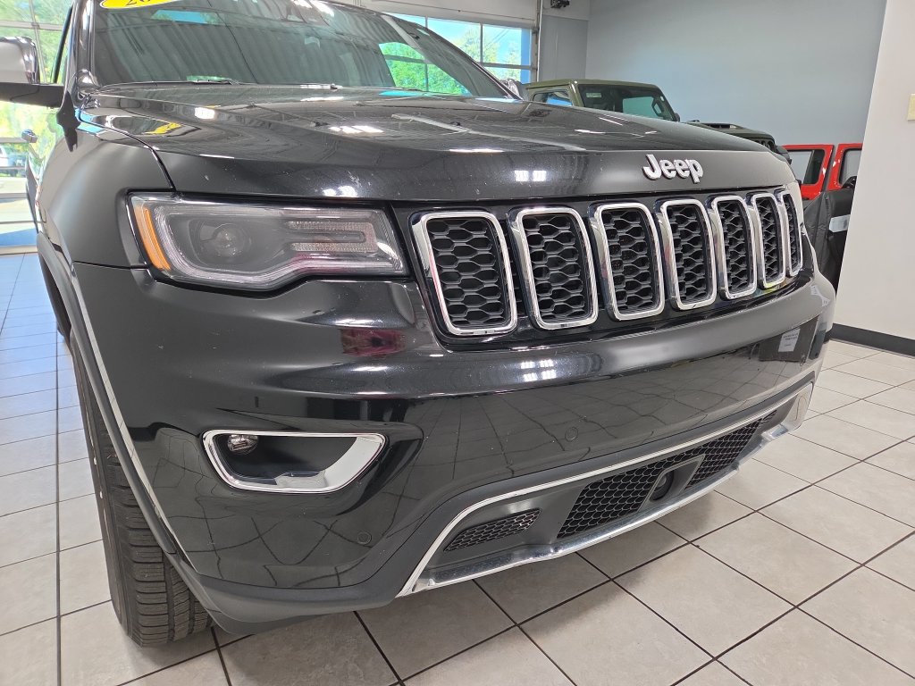 Used 2018 Jeep Grand Cherokee Limited w/ Luxury Group II AWD/4WD image 21