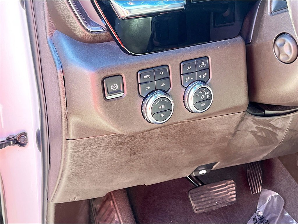 Used 2023 GMC Sierra 1500 SLT w/ SLT Premium Package image 10