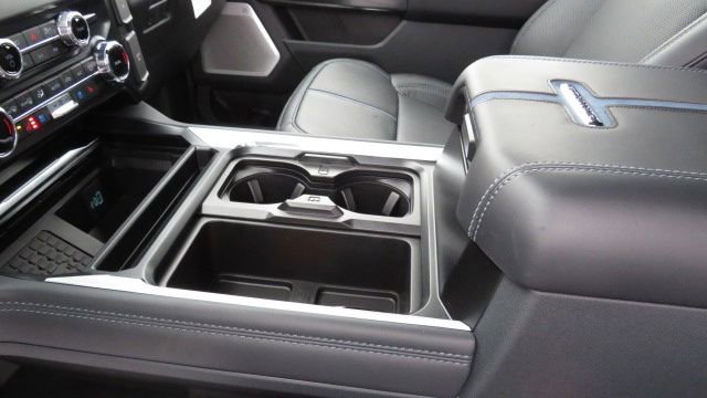 New 2026 Ford F250 Platinum image 18