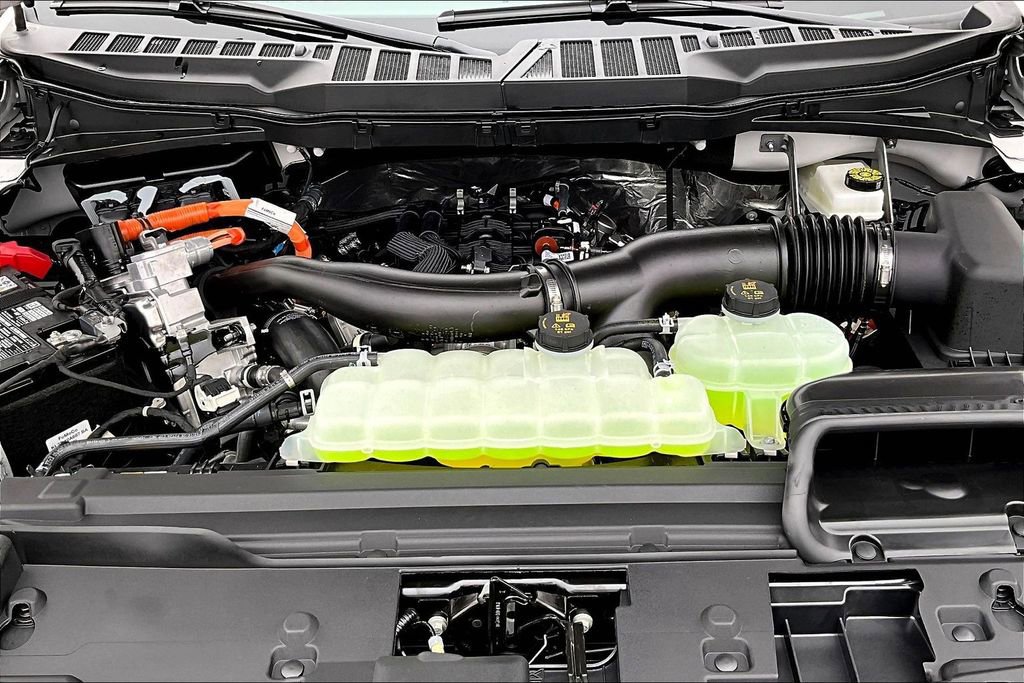 New 2026 Ford F150 Lariat w/ Equipment Group 501A Mid image 12