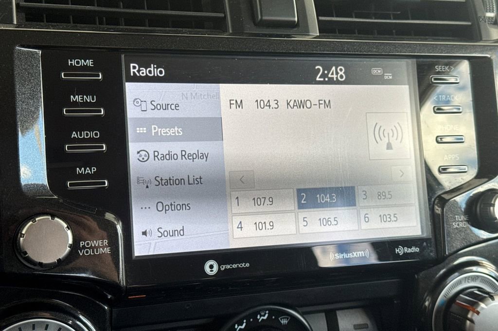 Used 2021 Toyota 4Runner TRD Off-Road Premium AWD/4WD image 19