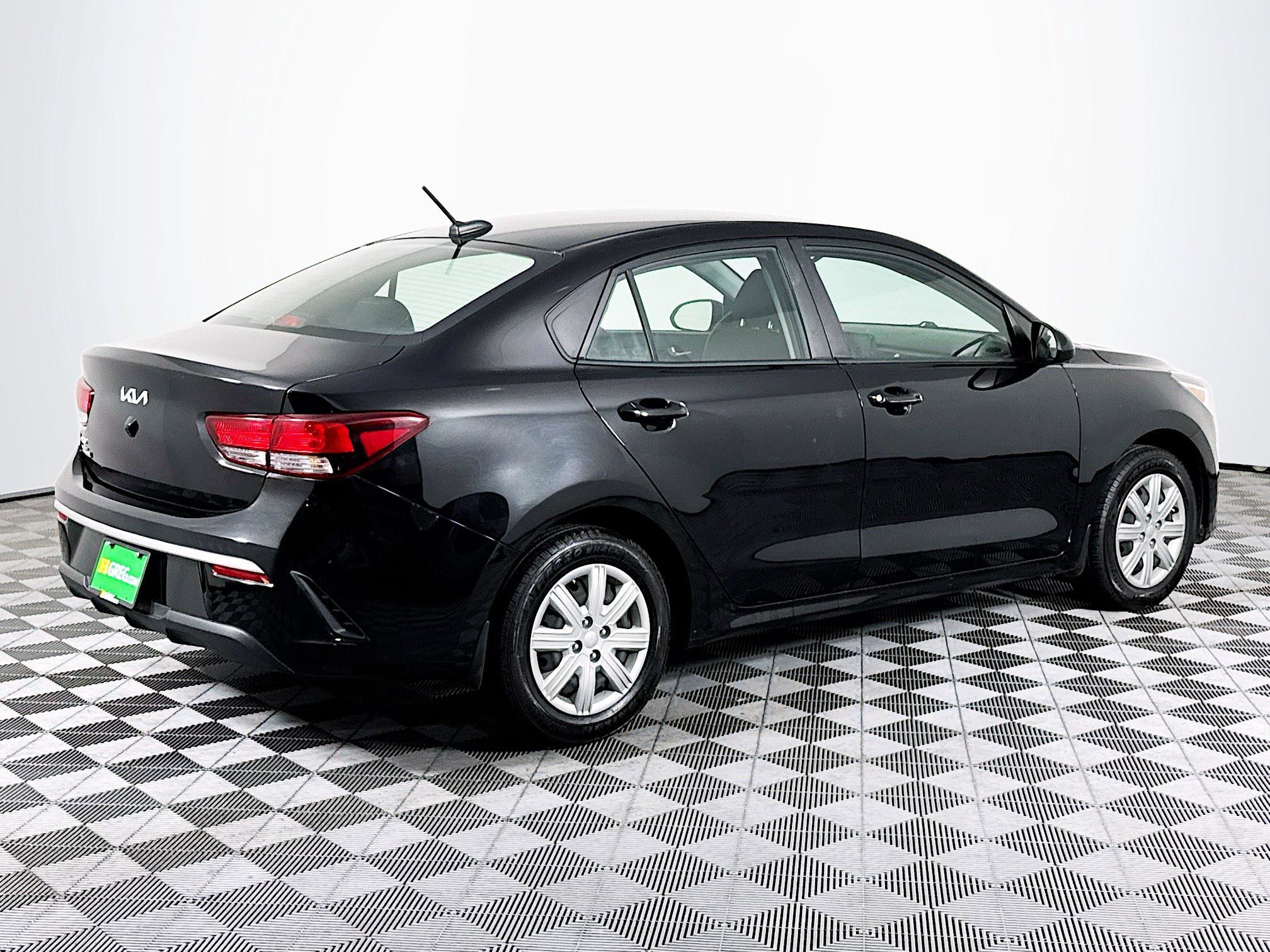 Used 2022 Kia Rio LX image 10