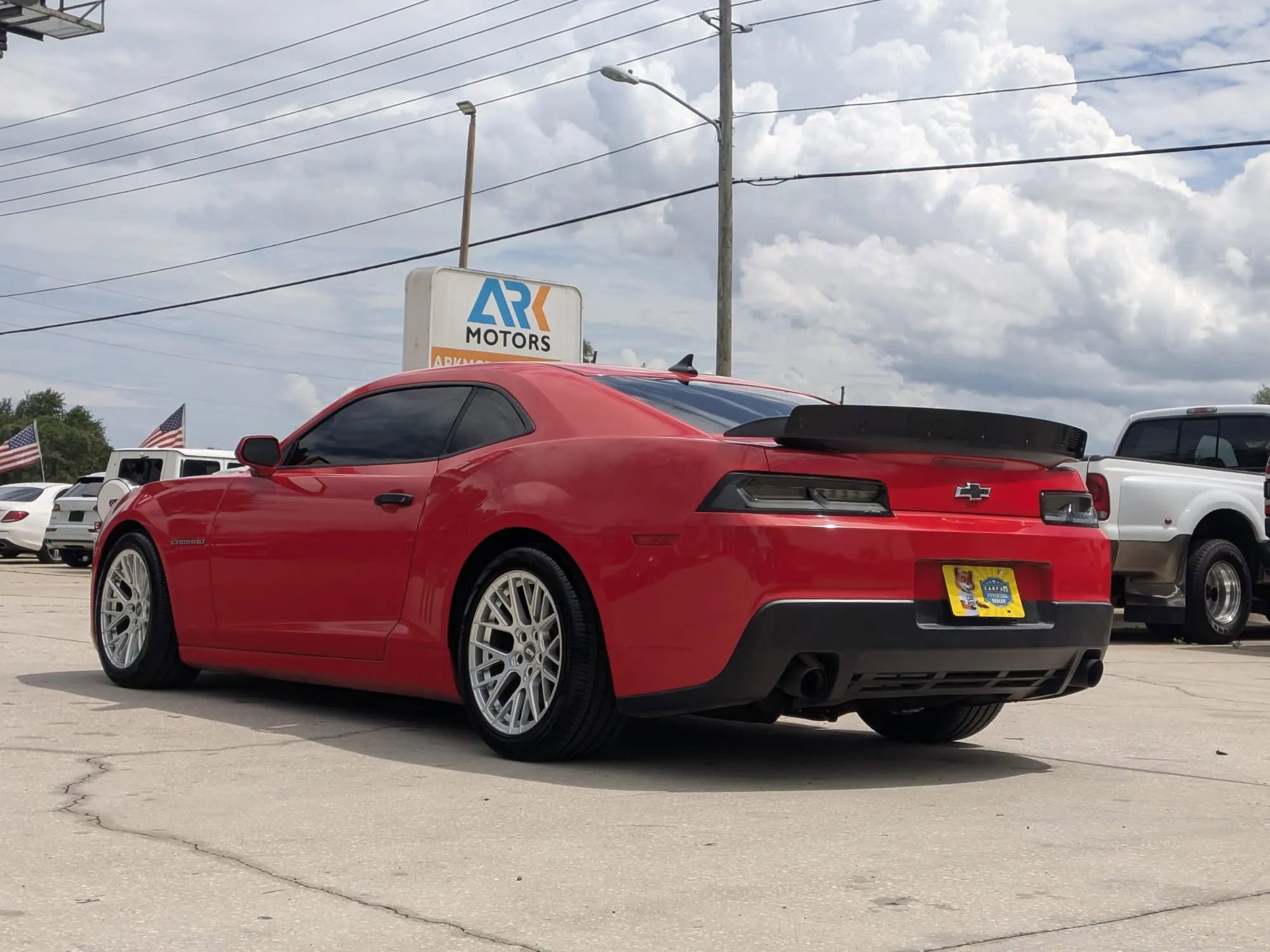 Used 2014 Chevrolet Camaro LS RWD image 2